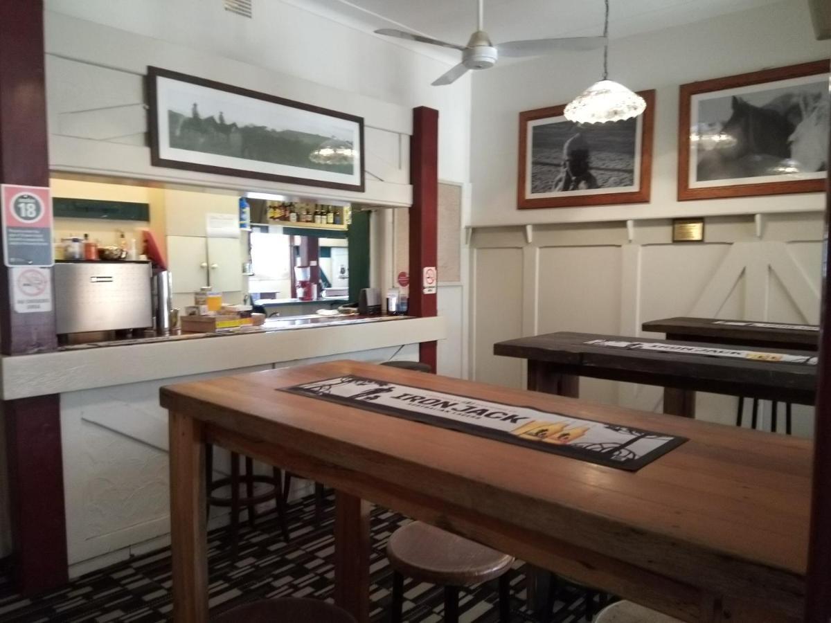 Royal Hotel Mandurama Dış mekan fotoğraf